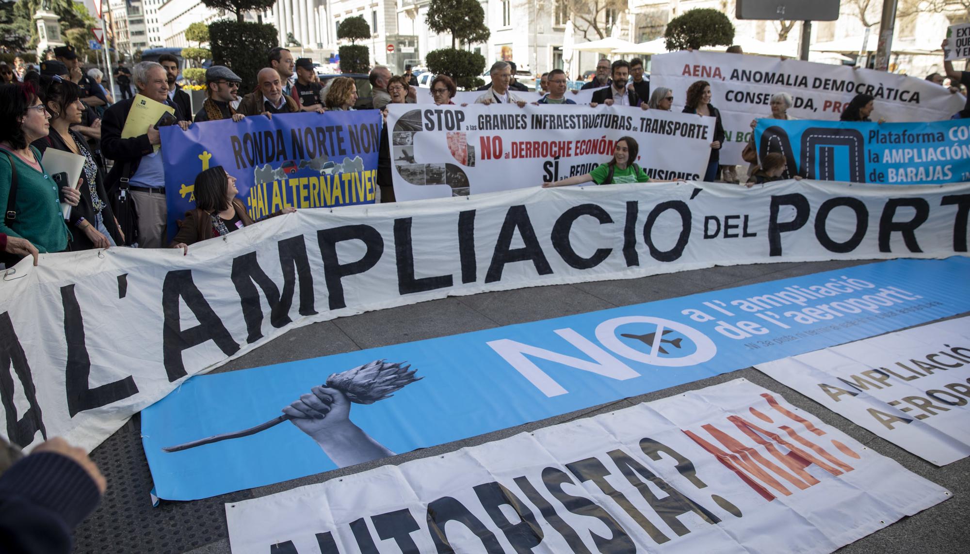 Accion Congreso grandes Infraestructuras Ecologistas - 5